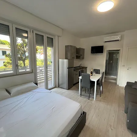 Дом отдыха Monolocale Il Villino - 400m Dal Mare